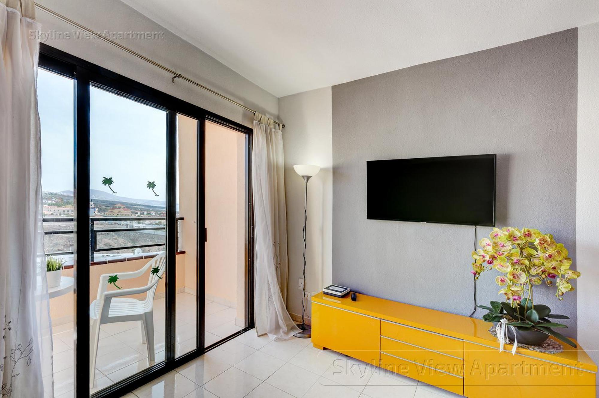 Skyline View Apartment - Free Private Parking Including & Guest Bonus Costa Adeje Dış mekan fotoğraf