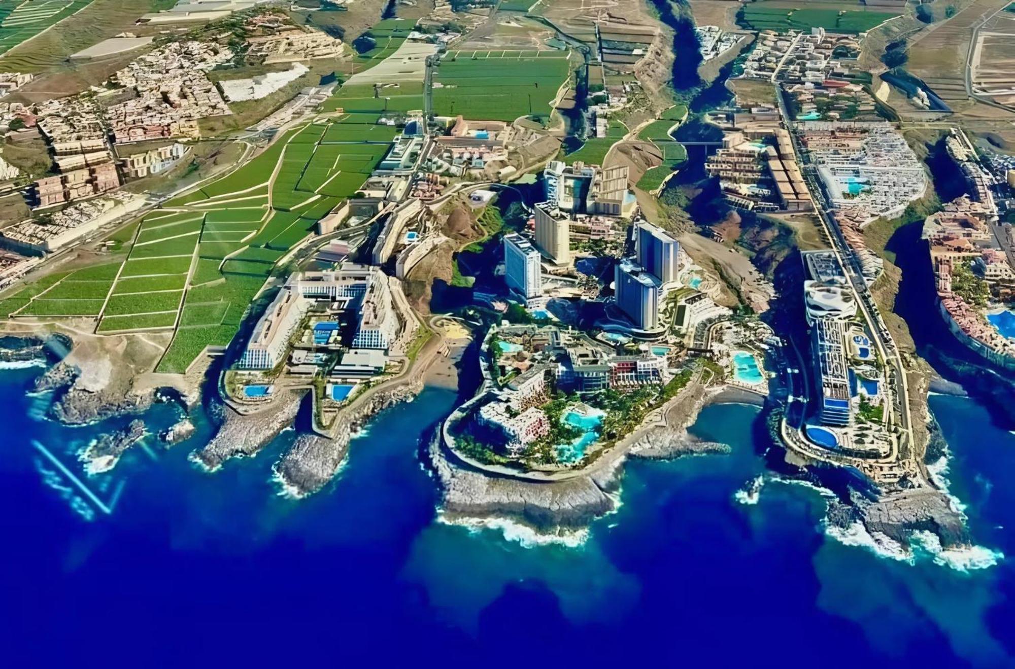 Skyline View Apartment - Free Private Parking Including & Guest Bonus Costa Adeje Dış mekan fotoğraf